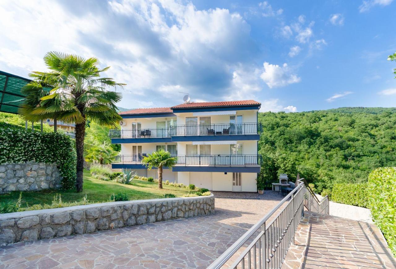 Apartments Marijana Ičići 외부 사진