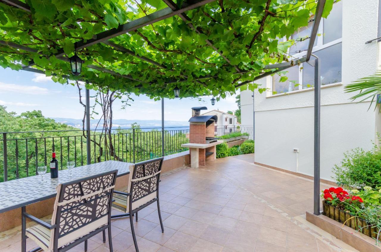 Apartments Marijana Ičići 외부 사진