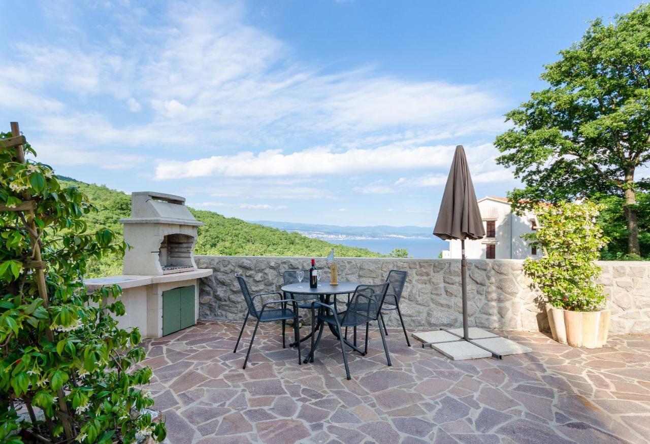 Apartments Marijana Ičići 외부 사진